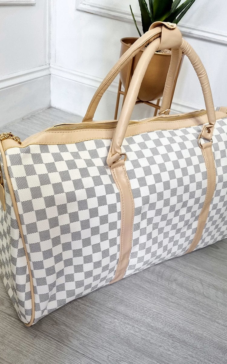 ikrush-indigo-checked-print-overnight-bag-1644582626519185-03.jpg
