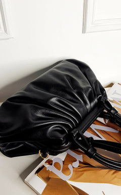 ikrush-lola-faux-leather-bag-with-handle-detail-1634730369528423-03.jpg