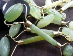 Jade Facial Massage Roller – Natural Beauty Tool for Glowing Skin - TikTopia