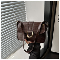 Advanced Texture Underarm Retro Style Fashionable Vachette Clasp Women's Shoulder Bag - TikTopia