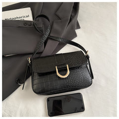 Advanced Texture Underarm Retro Style Fashionable Vachette Clasp Women's Shoulder Bag - TikTopia