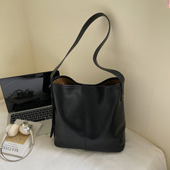 Women's Summer Large Capacity Retro Bucket Bag - TikTopia