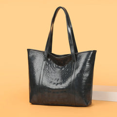 Women's Portable Large Capacity Shoulder Bag - TikTopia