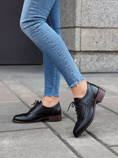 Retro British Contrasting Color Brogue High-cut Lace-up Shoes - TikTopia